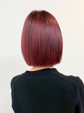 エトレ(etore) ブリーチカラー/チェリーレッド/ショートボブ