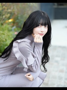 アム 表参道(am) 小顔薄めバンググレージュレイヤーロング前髪パーマ黒髪