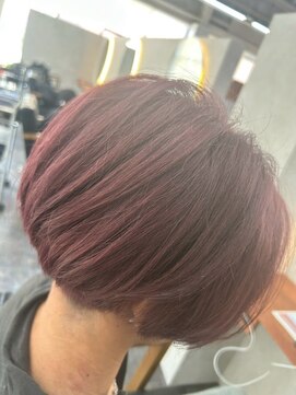 オゼル(OZEL) 【センターパートマッシュ】抜け感×色気を纏う上品メンズカット