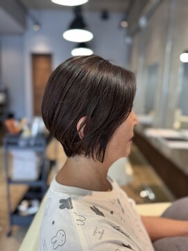 フープ 川越(hoop) 耳かけOK！すっきり小顔ショート