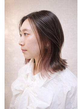 アオ ヘアドレッシングルーム(ao hair dressing room) 透け感ピンクインナーカラー×うるツヤ地毛ボブ