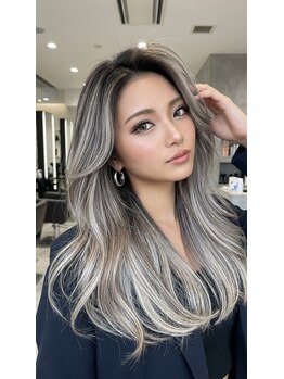 ヘアアンドメイク サファイア 豊橋店(ヘア&メイク SAPPHIRE)の写真/【豊橋】こんなツヤ見たことない!!カラーを繰り返して傷んだ髪も、自分史上最高に輝く愛され髪に♪