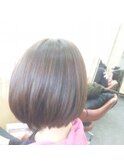 カットだけで丸みの出るツヤボブ☆