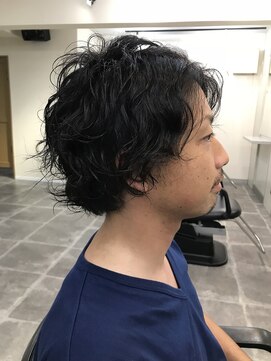 イズミ(izumi) men'sパーマ