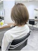 【Owll】石田学史大人くびれスタイル 白髪でオリーブベージュ