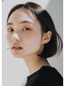 カット&ボブのための自然に曲がるストレート