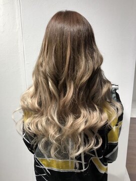 ヘアーサロン アモル(HAIR SALON Amor) ハイライトレイヤーカットエクステイルミナカラー縮毛矯正