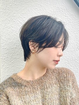 前髪長め大人小顔ショート30代40代50代　藤沢