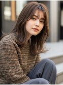 ミディアム レイヤーカット 顔周りレイヤー 透明感 20代30代40代
