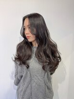 ソアロ(SOARO)&nbsp;艶ロングレイヤー