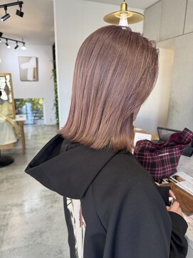 アンボス(Ambos) ピンクベージュ（ブリーチ1回）