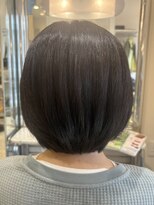 トウロウ 川口店(TOU/ROU) 大人ショート 白髪ぼかし 脱白髪染め ハイライト30代40 代