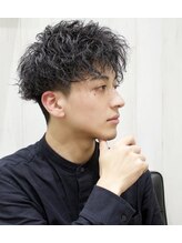 【メンズも大歓迎】朝のセットが5分で決まる♪乾かすだけでカッコいいメンズパーマ！