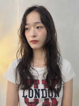 カゼ ダイカンヤマ Kaze DAIKANYAMA ニュアンスウェーブロング/抜け感ロングパーマ/ラフパーマ