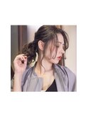 【Lalei】センターパート無造作ポニーテール　表参道/青山
