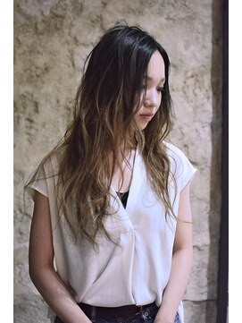 ヘアーデザイン キーピース(Hair design Key Piece) グレージュグラデーションカラー