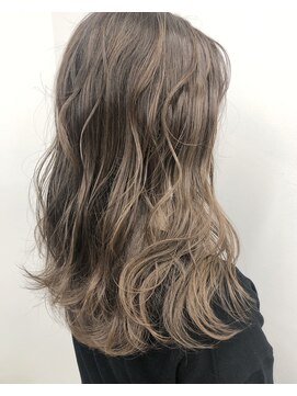 アライブ キチジョウジ(ALIVE Kichijoji) 【 ALIVE吉祥寺】ミルクティーベージュバレイヤージュカラー