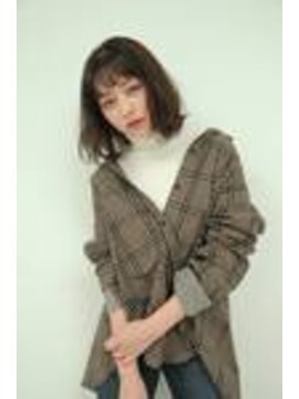 アフ(ahu) ミディアムヘア