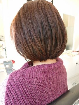 ナナ(7nana) 大人かわいい丸みボブ