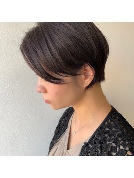 ヘアーメイク メニー(many) ショート