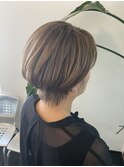 白髪を活かしたハイライト