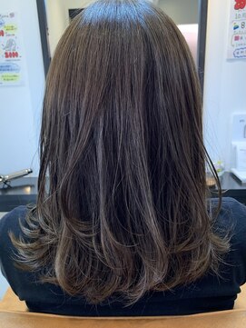 ピエスヘア(PIE'CE HAIR) レイヤーカット