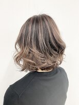 アオアクア バイ グルグル 小岩店(ao akua by GULGUL) グレーベージュ 白髪でも可愛い ミルクティーバレイヤージュ小岩