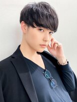 ブロッサム 東中野店&nbsp;波巻き束感ショートツーブロックマッシュアップバングコンマヘア