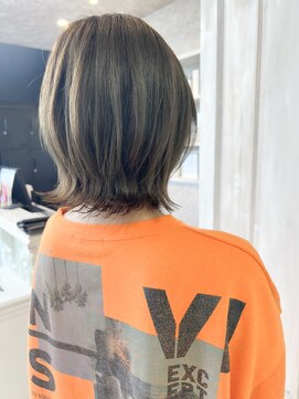 キャアリー(Caary) 福山市美容室Caaryオリーブグレージュ外ハネレイヤースタイル