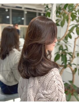 ザックギンザ(ZACC ginza) ☆オリーブベージュ/レイヤーカット/かきあげ前髪