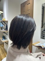 ジーナ(ZINA) 長めふんわりショート