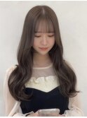 くすみベージュ/ワンカラー/レイヤーカット