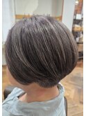 ショートボブ