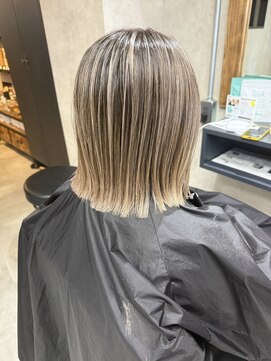 サニー 渋谷(SUNNY) バレイヤージュ、ハイライト、レイヤーロング、グレーベージュ