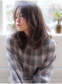 赤みのない透明感ベージュハイライト大人可愛い似合わせ小顔ヘア