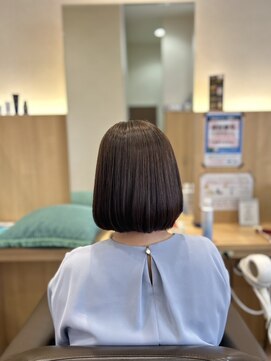 ウイバイファースト(u'i by first) 美髪ストレートスタイル