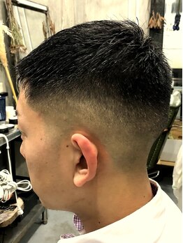 エムアンドコー(M&Co.)の写真/【大道/駐車場有】流行りのmen's skinfadeなら《M&Co.》にお任せ！お得なメンズ向けクーポンもご用意あり☆