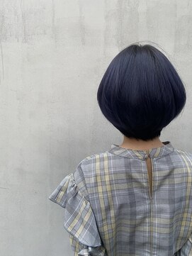 トリコ アヴェダ ららテラス北綾瀬(tricot AVEDA) ブリーチ/ダブルカラー/ネイビー