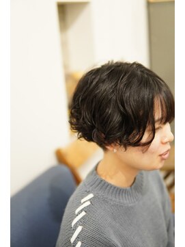 ナナシ(NaNaShi) ショートパーマ