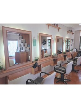 カウンセリングから仕上げまでマンツーマン◎気さくで話しやすいオーナーだからリラックスして任せられる♪