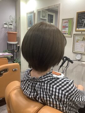 サニー(Sunny) オリーブカラー+カット