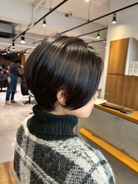 アカラ(acala) デザインカラーボブ