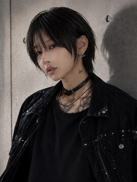 ユーフォリア 渋谷グランデ(Euphoria SHIBUYA GRANDE) フェイスレイヤー中性ショートハッシュカットミディアムウルフ
