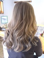 ブレイズヘアー(BLAZEhair) 【透明感カラー】ミルクティベージュ×ブリーチ2回