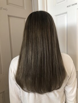 ロンドアベニール 北千住(Lond avenir) namie ハイトーンベージュカラーことりベージュ