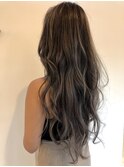 ハイライト　グレージュヘアー　20代/30代/40代