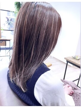 バーベナ(VERBENA) 【VERBENA】白髪ぼかしの細めベージュハイライト