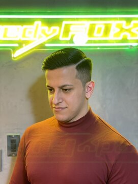 グリーディーフォックス 代々木(Greedy FOX) かき上げヘア/サイドパート/韓国マッシュ/フェードカット/代々木