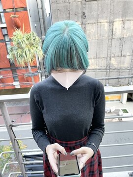 シィーム(cime) エメラルドグリーンカラー