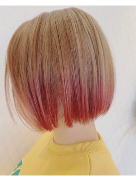 ラトゥアルーチェ(La tua Luce) グラデーションピンク